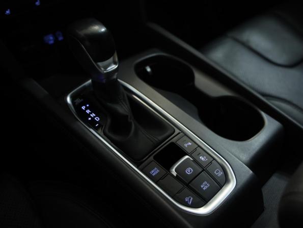 Hyundai Santa Fe IV с пробегом 2019 года, цена 2 619 000 рублей, 185663 км, внедорожник, Автокод Объявления