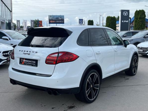 Porsche Cayenne II (958) с пробегом 2012 года, цена 1 710 000 рублей, 247257 км, внедорожник, Автокод Объявления