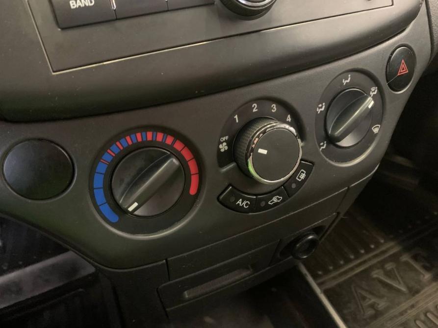 Chevrolet Aveo I Рестайлинг Челябинск  - изображение 17