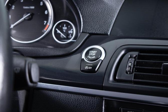 BMW 5 серии VI (F10/F11/F07) Рестайлинг с пробегом 2012 года, цена 1 869 000 рублей, 168000 км, седан, Автокод Объявления