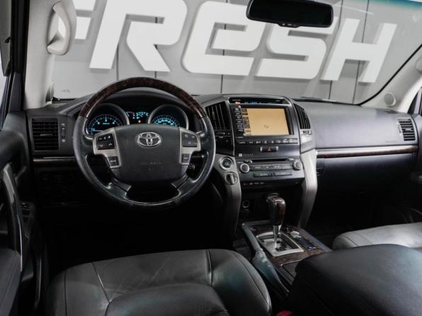 Toyota Land Cruiser 200 Series с пробегом 2010 года, цена 2 899 000 рублей, 206856 км, внедорожник, Автокод Объявления