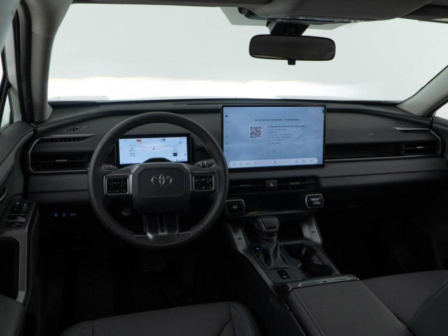 Toyota RAV4 VI (XA60) Москва  - изображение 6