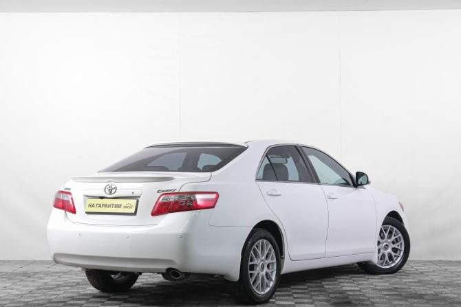 Toyota Camry VI (XV40) Рестайлинг с пробегом 2011 года, цена 999 000 рублей, 270378 км, седан, Автокод Объявления