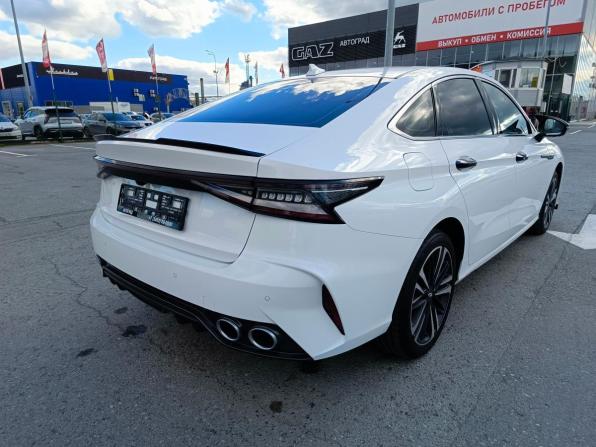 Chery Arrizo 8 с пробегом 2024 года, цена 2 149 995 рублей, 20240 км, седан, Автокод Объявления