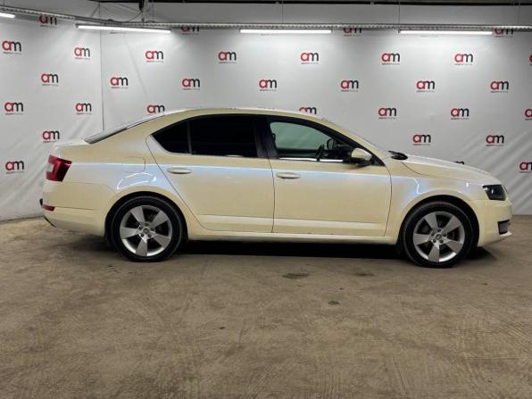Skoda Octavia III (A7) с пробегом 2014 года, цена 1 199 000 рублей, 129000 км, лифтбек, Автокод Объявления