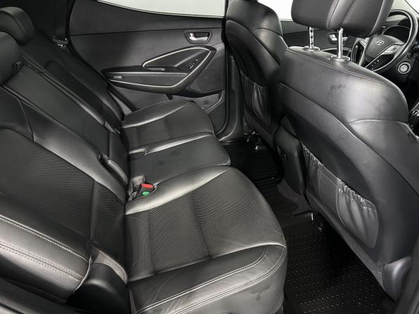 Hyundai Santa Fe III Рестайлинг с пробегом 2016 года, цена 1 799 000 рублей, 135137 км, внедорожник, Автокод Объявления