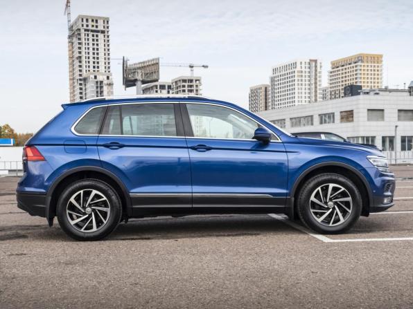 Volkswagen Tiguan II с пробегом 2018 года, цена 2 419 000 рублей, 123149 км, внедорожник, Автокод Объявления