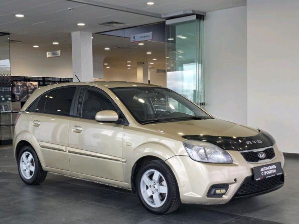 Kia Rio II Рестайлинг с пробегом 2010 года, цена 416 000 рублей, 243325 км, хэтчбек, Автокод Объявления