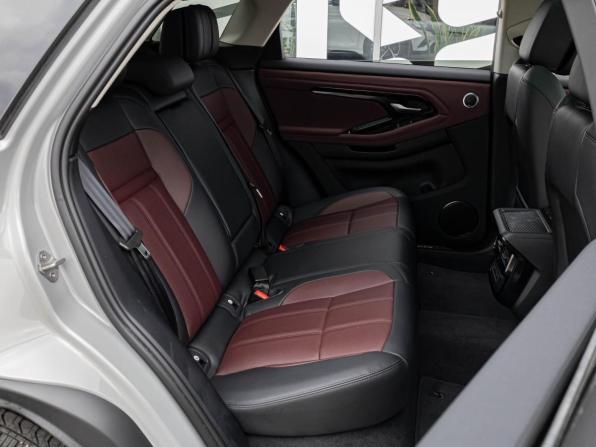Land Rover Range Rover Evoque II Рестайлинг с пробегом 2025 года, цена 5 799 000 рублей, 56 км, внедорожник, Автокод Объявления