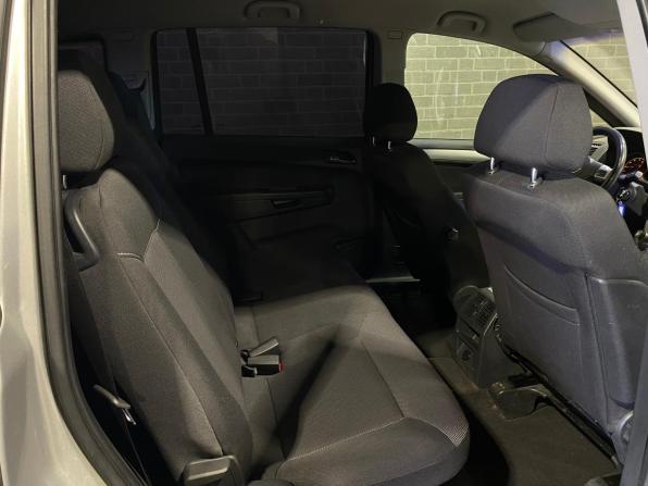 Opel Zafira B Рестайлинг с пробегом 2012 года, цена 700 000 рублей, 233826 км, минивэн, Автокод Объявления