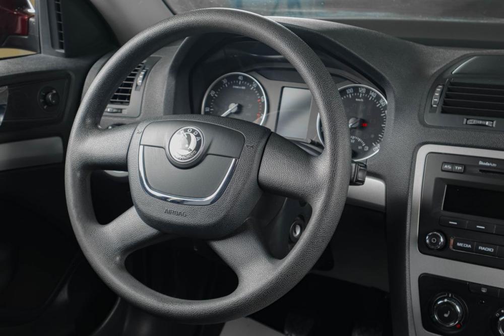 Skoda Octavia II (A5) Рестайлинг Тюмень  - изображение 12