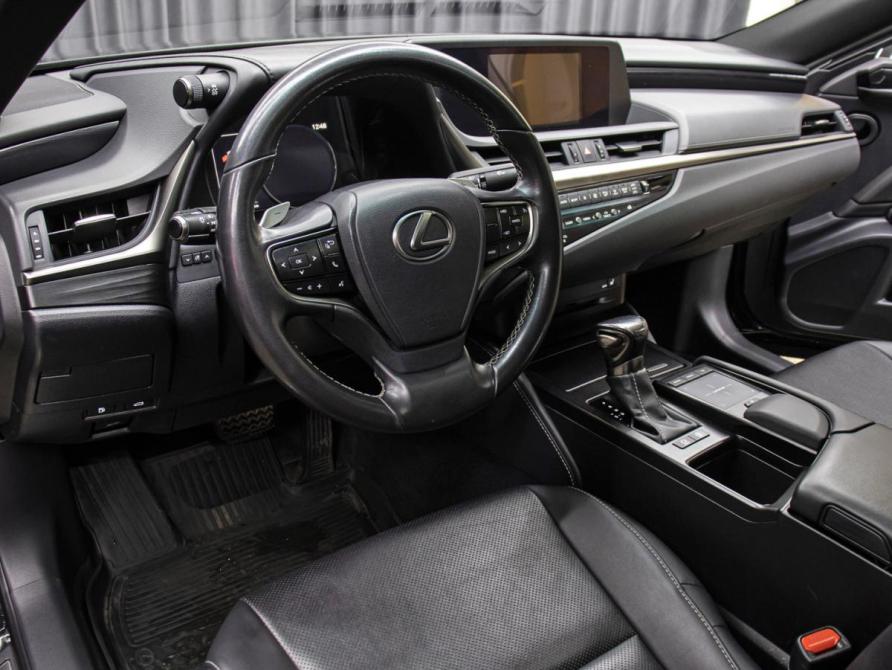 Lexus ES VII Москва  - изображение 16