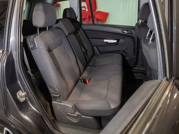 Opel Zafira B Рестайлинг с пробегом 2011 года, цена 740 000 рублей, 226704 км, компактвэн, Автокод Объявления