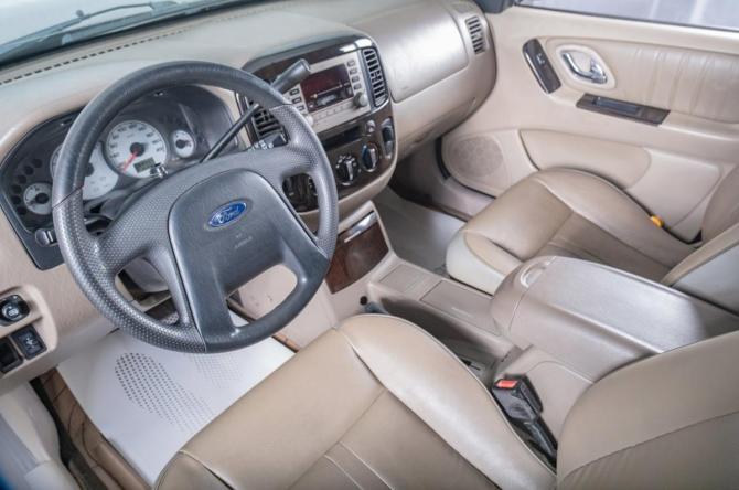 Ford Escape I с пробегом 2003 года, цена 599 000 рублей, 158000 км, внедорожник, Автокод Объявления