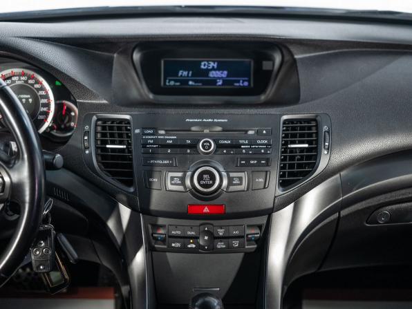 Honda Accord VIII Рестайлинг с пробегом 2012 года, цена 1 550 000 рублей, 134750 км, седан, Автокод Объявления