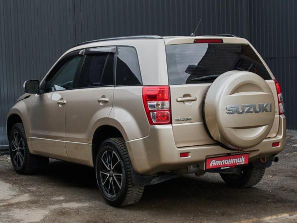 Suzuki Grand Vitara II Рестайлинг с пробегом 2011 года, цена 1 430 000 рублей, 124738 км, внедорожник, Автокод Объявления