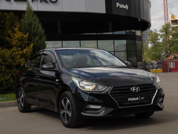 Hyundai Solaris II с пробегом 2019 года, цена 848 000 рублей, 318989 км, седан, Автокод Объявления