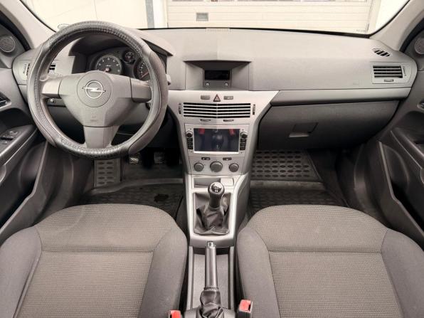 Opel Astra H Рестайлинг с пробегом 2011 года, цена 470 000 рублей, 167000 км, хэтчбек, Автокод Объявления