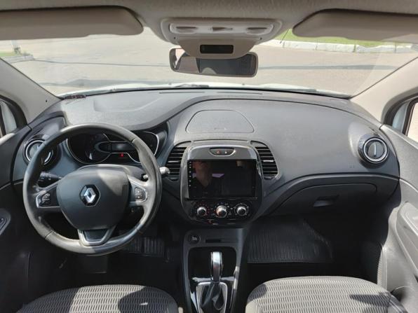 Renault Kaptur I с пробегом 2018 года, цена 995 000 рублей, 226847 км, внедорожник, Автокод Объявления