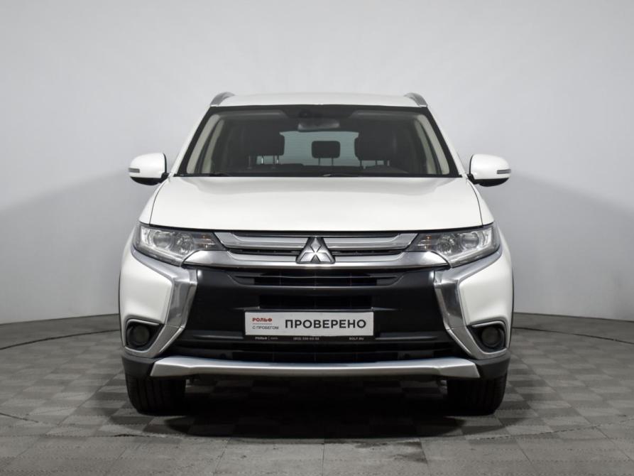 Mitsubishi Outlander III Рестайлинг 2 Санкт-Петербург  - изображение 2