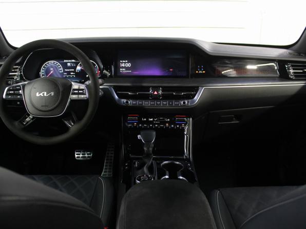 Kia Mohave I Рестайлинг 2 с пробегом 2022 года, цена 5 299 000 рублей, 42353 км, внедорожник, Автокод Объявления