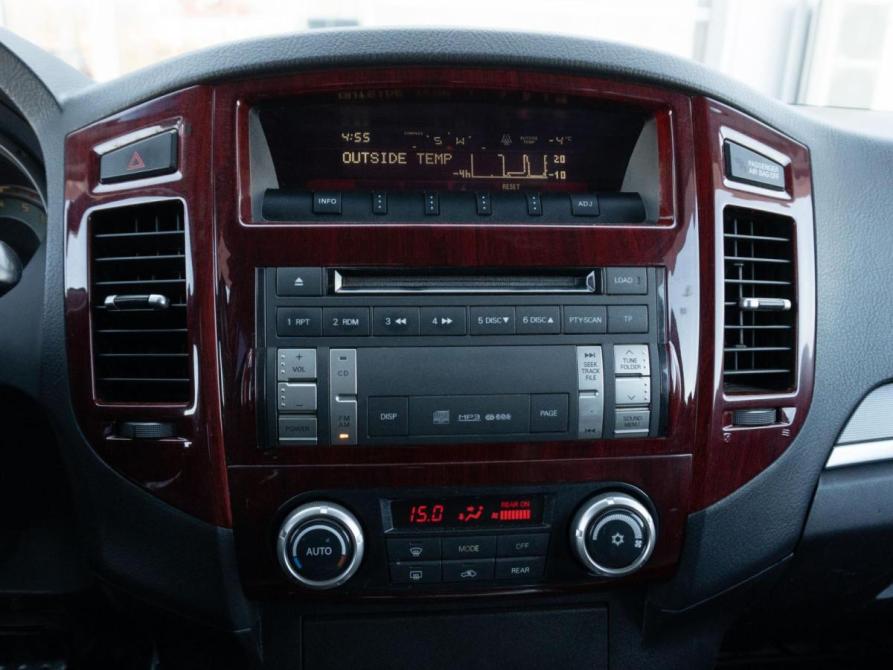 Mitsubishi Pajero IV Рестайлинг 1 Улан-Удэ  - изображение 21