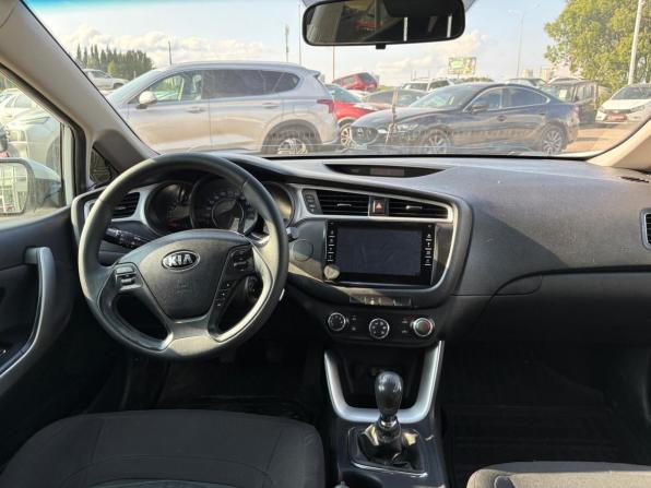 Kia Ceed II Рестайлинг с пробегом 2016 года, цена 920 000 рублей, 149500 км, хэтчбек, Автокод Объявления