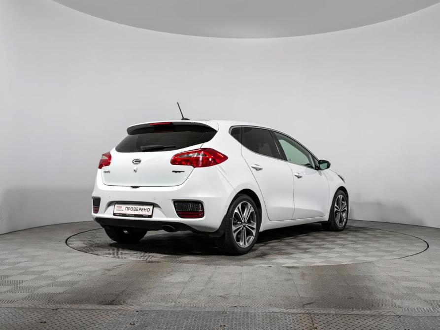 Kia Ceed II Рестайлинг Санкт-Петербург  - изображение 5