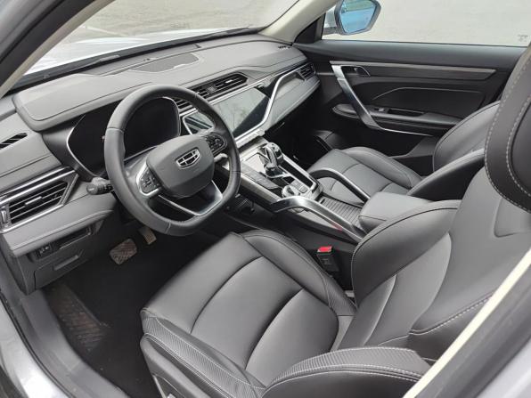 Geely Atlas Pro с пробегом 2023 года, цена 2 400 000 рублей, 22806 км, внедорожник, Автокод Объявления