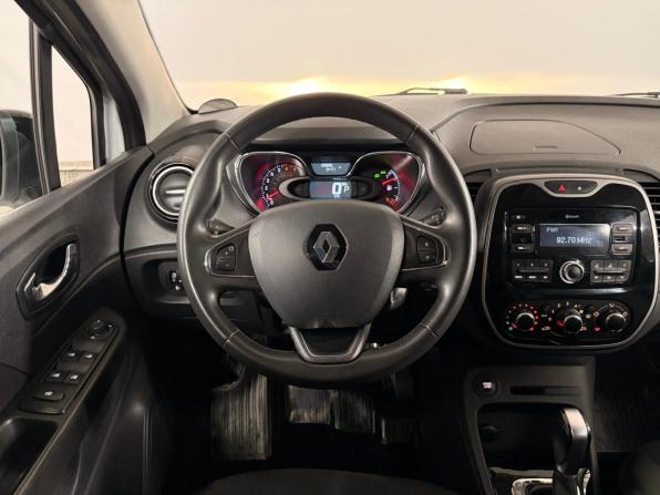 Renault Kaptur I с пробегом 2018 года, цена 1 320 000 рублей, 109895 км, внедорожник, Автокод Объявления