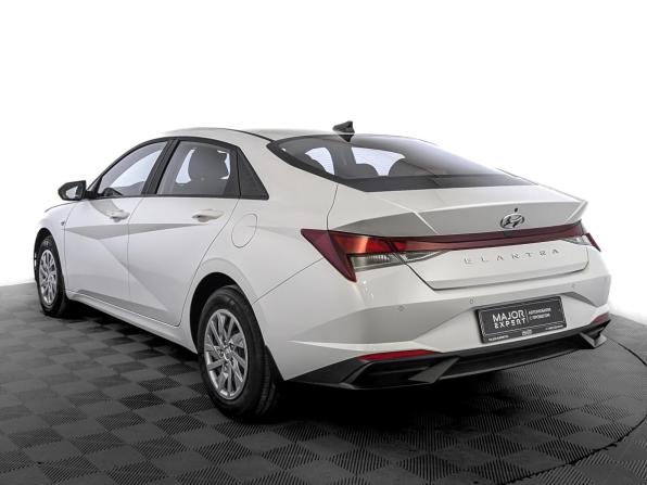 Hyundai Elantra VII (CN7) с пробегом 2022 года, цена 2 170 000 рублей, 47240 км, седан, Автокод Объявления