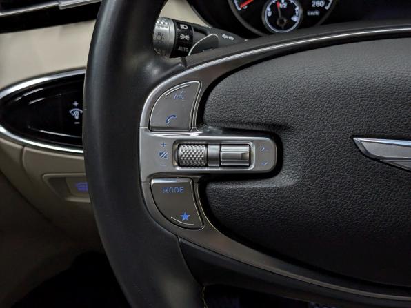 Genesis GV70 I с пробегом 2021 года, цена 4 550 000 рублей, 44302 км, внедорожник, Автокод Объявления