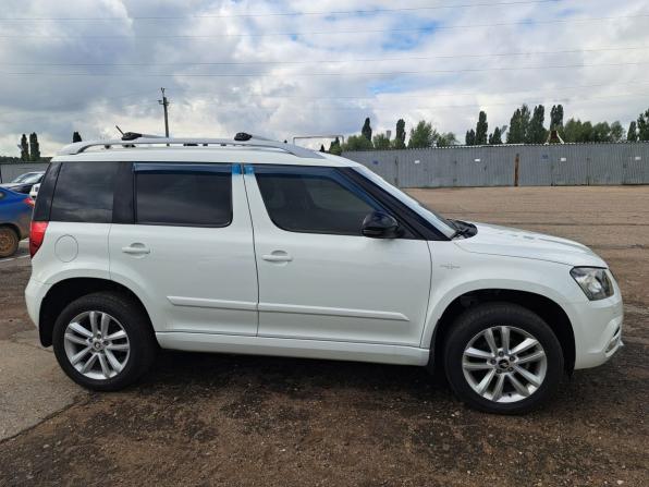 Skoda Yeti I Рестайлинг с пробегом 2016 года, цена 1 310 000 рублей, 169527 км, внедорожник, Автокод Объявления