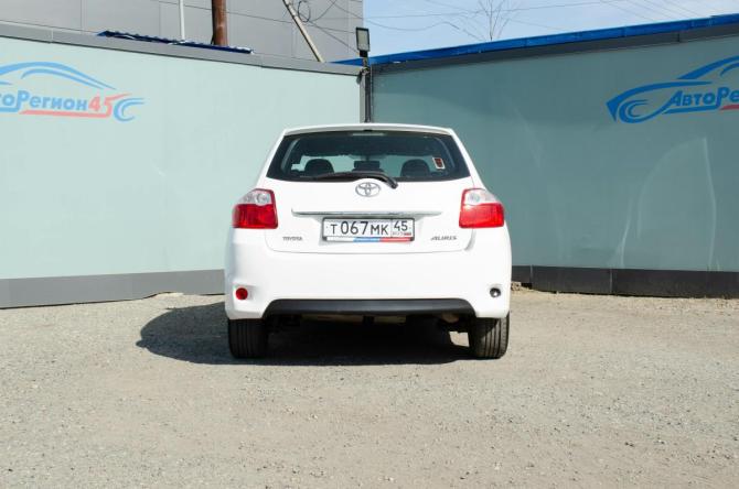 Toyota Auris I Рестайлинг с пробегом 2011 года, цена 770 000 рублей, 340000 км, хэтчбек, Автокод Объявления