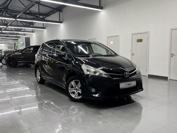 Toyota Verso I Рестайлинг с пробегом 2014 года, цена 1 355 000 рублей, 134000 км, компактвэн, Автокод Объявления