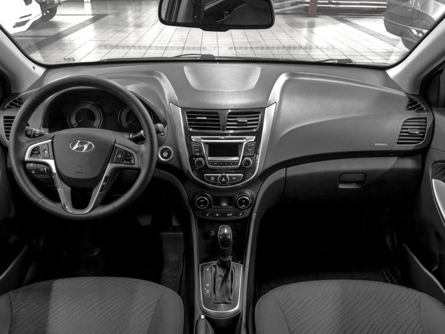 Hyundai Solaris I Рестайлинг Ростов-на-Дону  - изображение 9