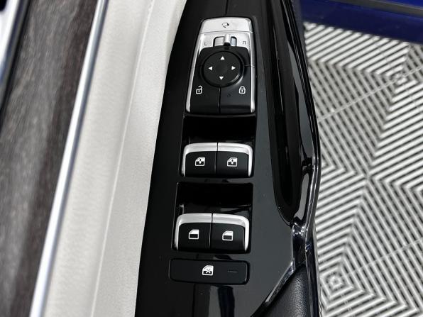Kia K5 III с пробегом 2021 года, цена 2 200 000 рублей, 131410 км, седан, Автокод Объявления