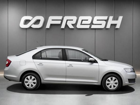 Skoda Rapid I Рестайлинг с пробегом 2018 года, цена 1 068 000 рублей, 152805 км, лифтбек, Автокод Объявления