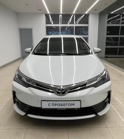 Toyota Corolla XI (E160 E170 E180) Рестайлинг 1 с пробегом 2018 года, цена 1 890 000 рублей, 126720 км, седан, Автокод Объявления