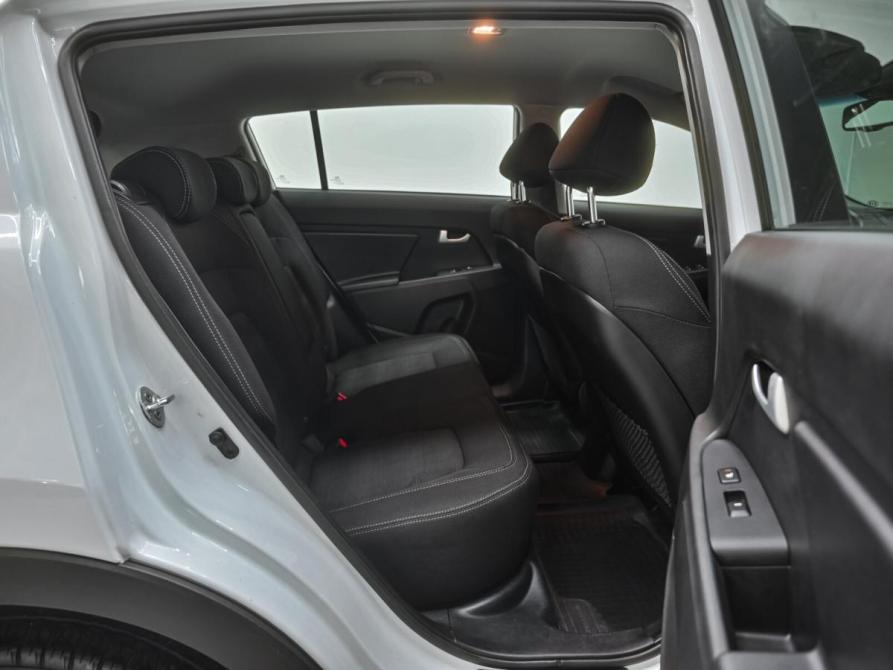 Kia Sportage III Рестайлинг Челябинск  - изображение 16