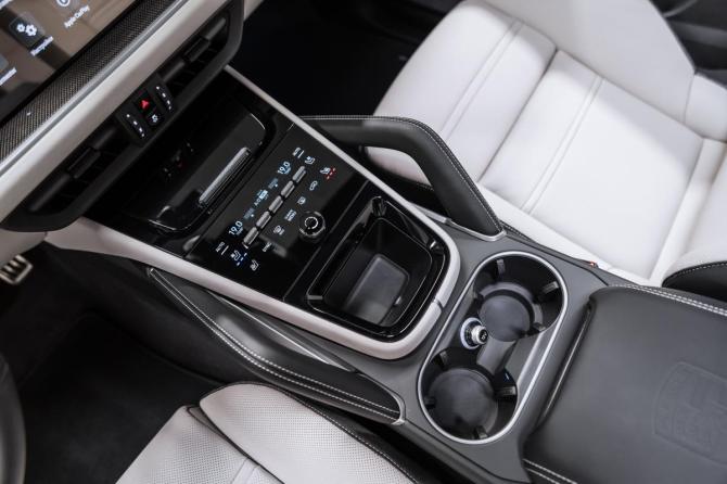 Новый Porsche Cayenne III Рестайлинг 2026 года, цена 18 500 000 рублей, внедорожник, Автокод Объявления