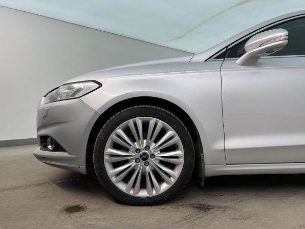 Ford Mondeo V с пробегом 2015 года, цена 1 190 000 рублей, 247070 км, седан, Автокод Объявления