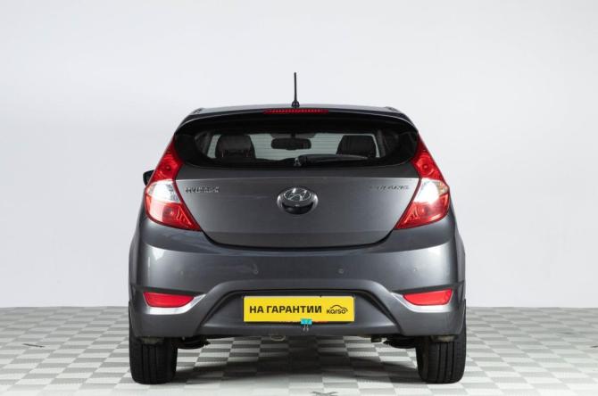 Hyundai Solaris I с пробегом 2012 года, цена 949 000 рублей, 2012 км, хэтчбек, Автокод Объявления