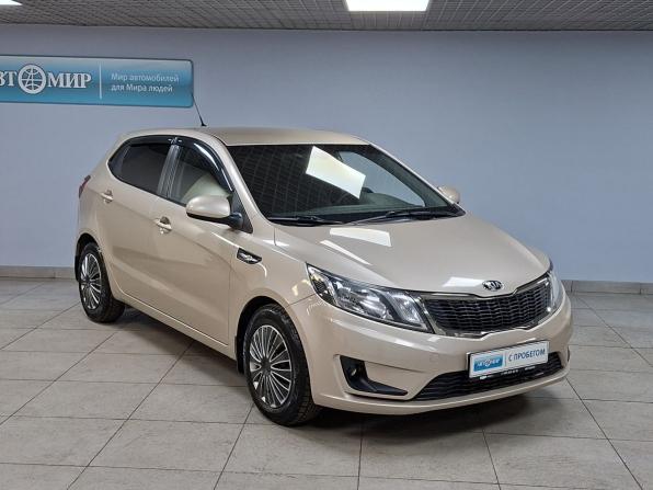 Kia Rio III с пробегом 2015 года, цена 920 000 рублей, 74838 км, хэтчбек, Автокод Объявления