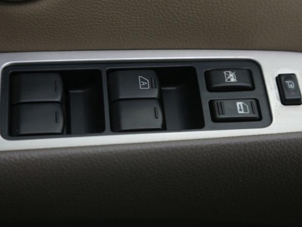 Nissan Murano II (Z51) Рестайлинг с пробегом 2012 года, цена 1 051 000 рублей, 259000 км, внедорожник, Автокод Объявления