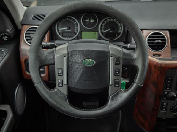 Land Rover Discovery III с пробегом 2006 года, цена 1 185 000 рублей, 300000 км, внедорожник, Автокод Объявления