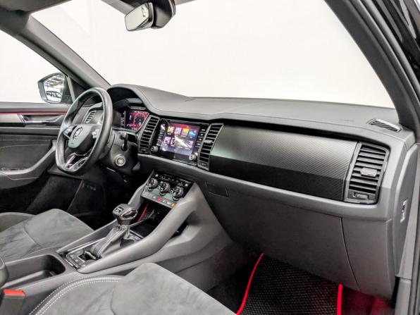 Skoda Kodiaq RS II с пробегом 2024 года, цена 4 640 000 рублей, 39687 км, внедорожник, Автокод Объявления