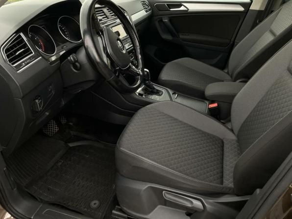Volkswagen Tiguan II с пробегом 2017 года, цена 1 715 000 рублей, 233620 км, внедорожник, Автокод Объявления