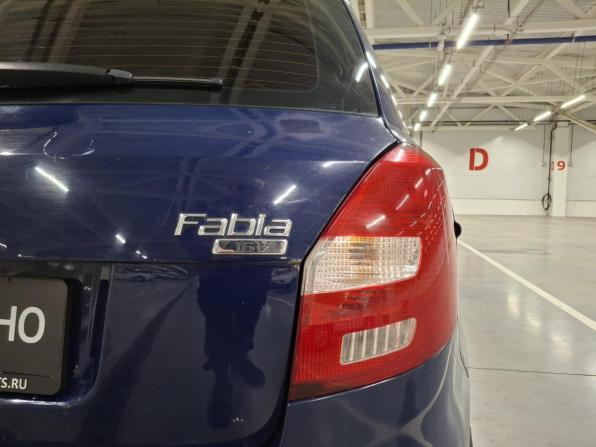 Skoda Fabia II Рестайлинг с пробегом 2011 года, цена 355 000 рублей, 198809 км, хэтчбек, Автокод Объявления