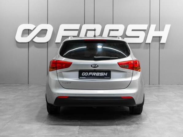 Kia Ceed II с пробегом 2014 года, цена 819 000 рублей, 341896 км, универсал, Автокод Объявления